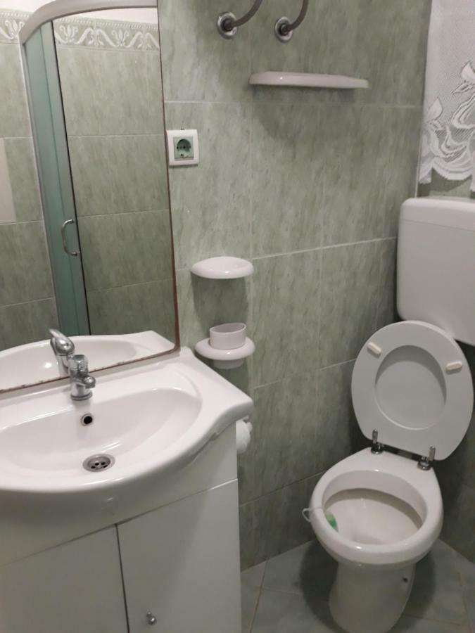 Dada Appartement Senj  Buitenkant foto